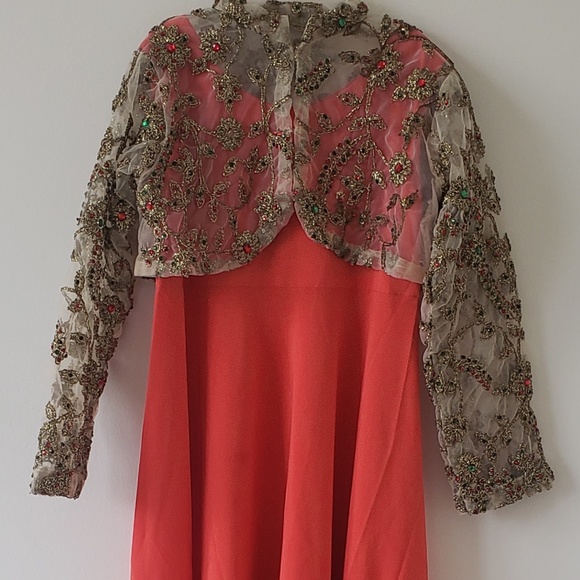 Semi-Formal Maxi Dress - Picture 2 of 5